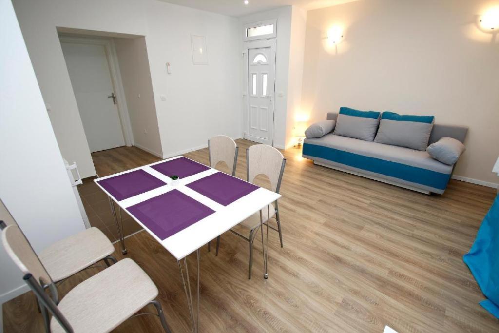 Apartmani Sea Star Makarska Esterno foto