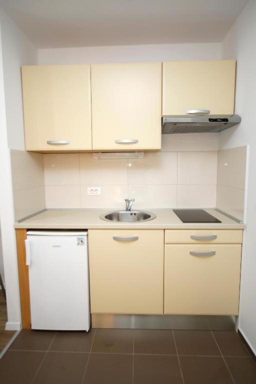 Apartmani Sea Star Makarska Esterno foto